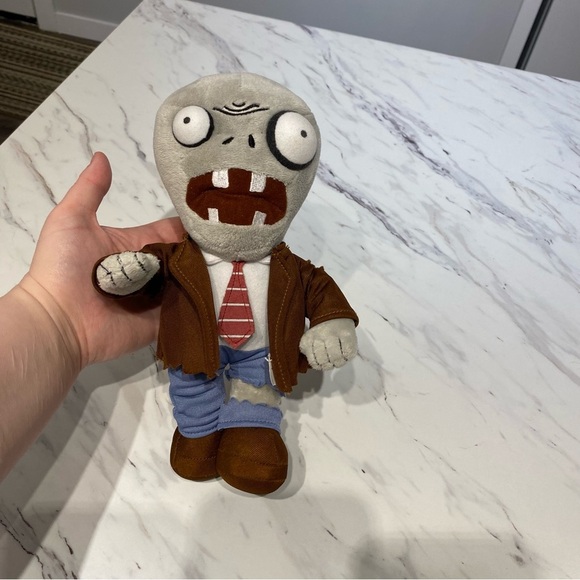 Plants vs Zombies 10” Zombie Stuffed Plush Toy - Picture 3 of 7
